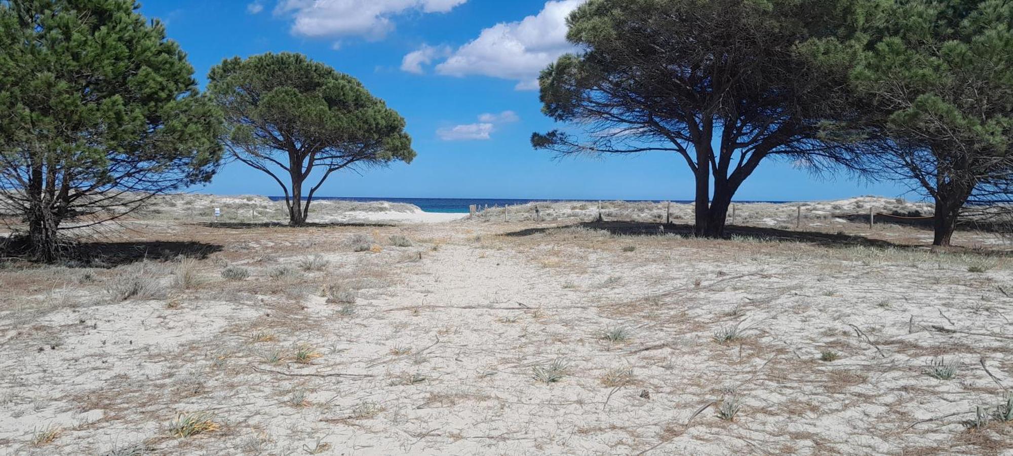 Resort Abbaia Ba Будоні Екстер'єр фото