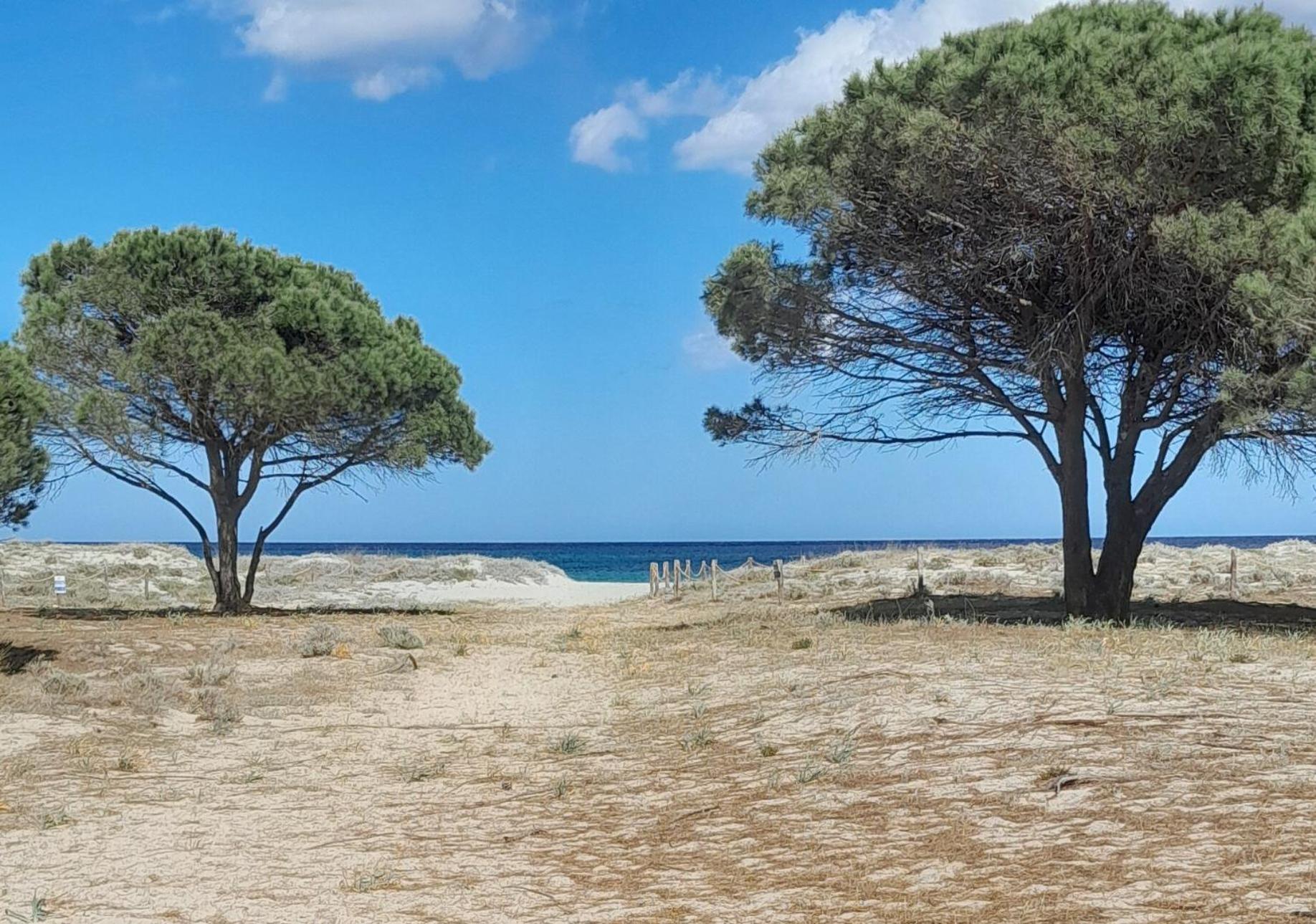 Resort Abbaia Ba Будоні Екстер'єр фото